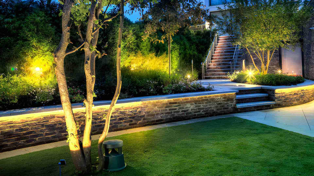 10 Tips of Clear and Maintain Outdoor LED Strips