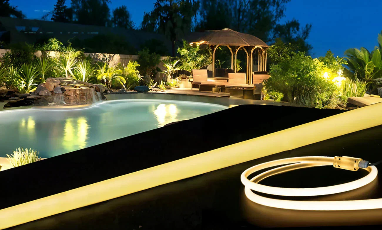 Brighten Your Pool at Night: Top Pool Lighting Ideas โ PaneraLux