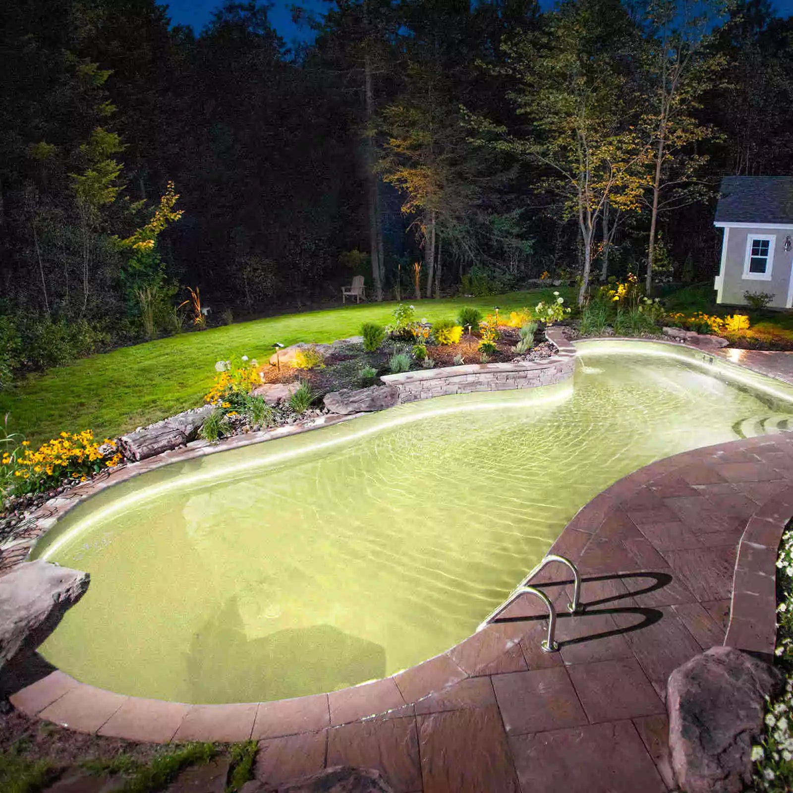 Buy Warm White Underwater Lights for Pool | PaneraLux